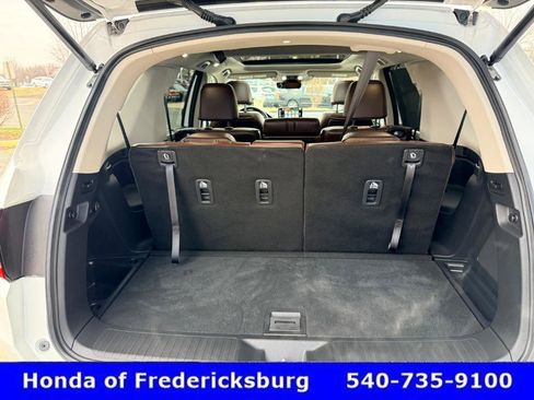 Certified 2025 Honda Pilot Elite image 26