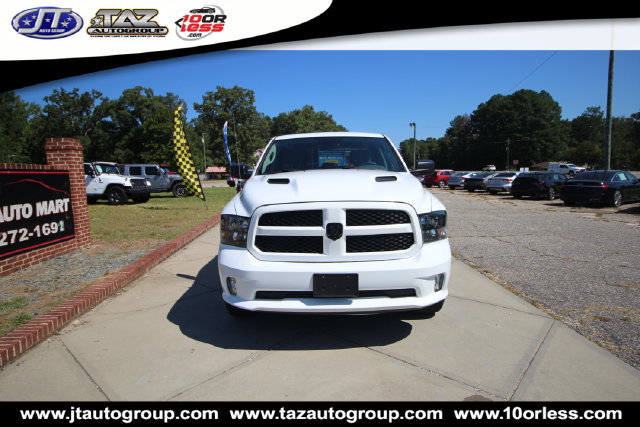 Used 2019 RAM 1500 Express w/ Wheel & Sound Group AWD/4WD image 2