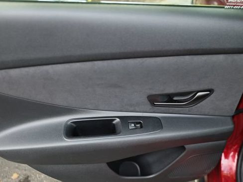 Used 2024 Hyundai Elantra N FWD image 23