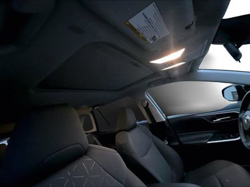 Used 2023 Toyota RAV4 XLE image 19