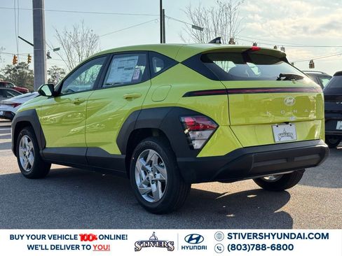 New 2026 Hyundai Kona SE image 11