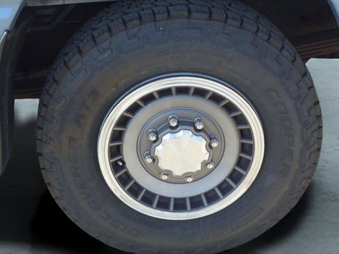 Used 1994 Ford E-350 and Econoline 350 Chateau RWD image 9