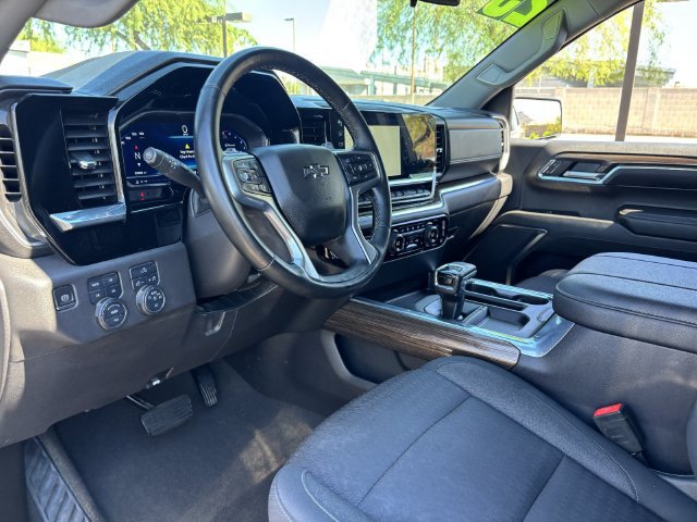 Used 2023 Chevrolet Silverado 1500 RST w/ Z71 Off-Road Package AWD/4WD image 19