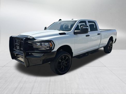 Used 2023 RAM 2500 Tradesman AWD/4WD image 1