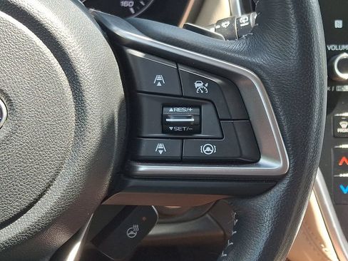 Certified 2022 Subaru Outback Limited w/ Popular Package #2 AWD/4WD image 25