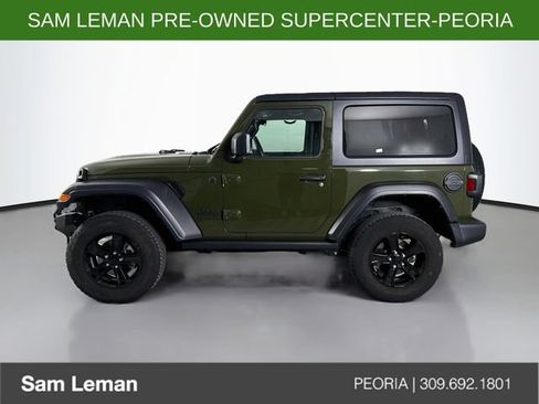 Used 2022 Jeep Wrangler Sport AWD/4WD image 4