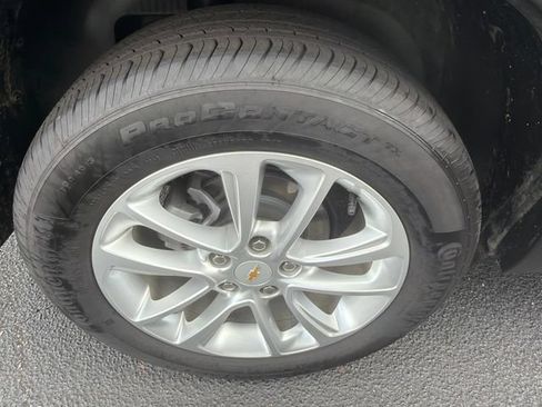 Used 2025 Chevrolet TrailBlazer LS FWD image 17