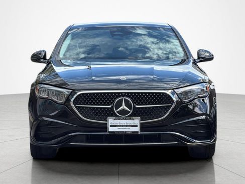 Used 2026 Mercedes-Benz E 350 4MATIC Sedan image 8