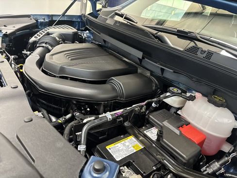 New 2026 Chevrolet Traverse LT w/ Driver Confidence Package image 5