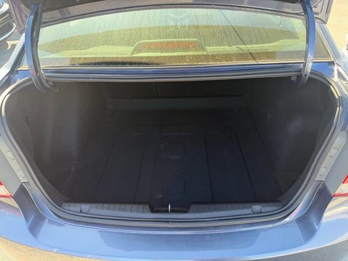 Used 2013 Chevrolet Cruze LS FWD image 14