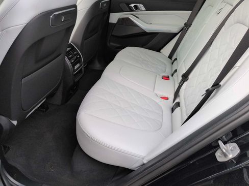 Used 2026 BMW X5 xDrive50e w/ M Sport Package AWD/4WD image 21