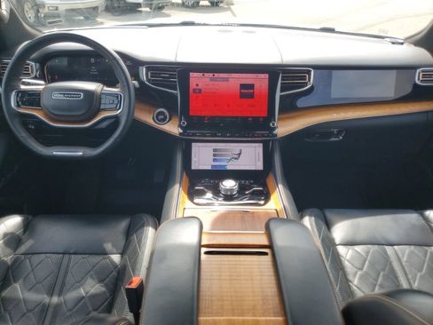 Used 2024 Jeep Grand Wagoneer L Series III AWD/4WD image 6