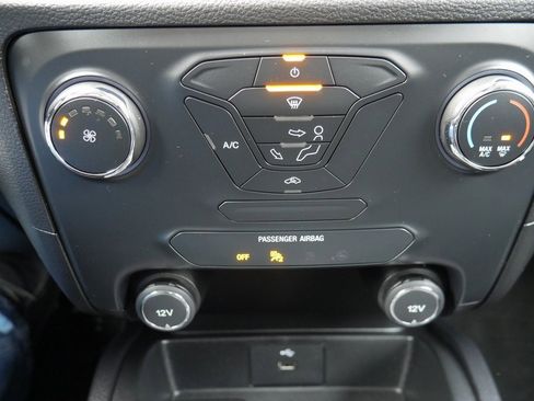 Used 2019 Ford Ranger XL w/ Equipment Group 101A Mid image 18