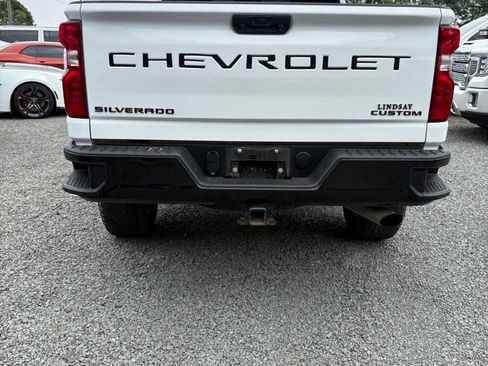 Used 2023 Chevrolet Silverado 2500 Custom w/ Custom Value Package AWD/4WD image 6