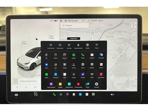 Used 2023 Tesla Model Y Long Range AWD/4WD image 28