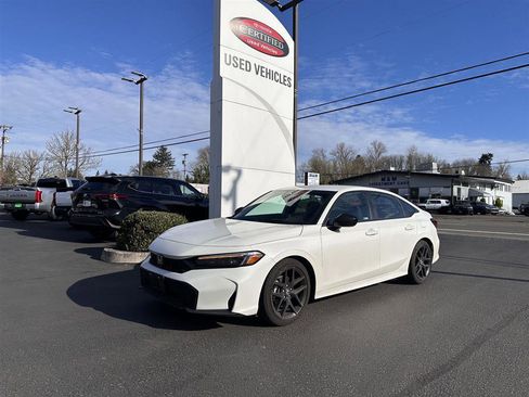 Used 2025 Honda Civic Sport image 3