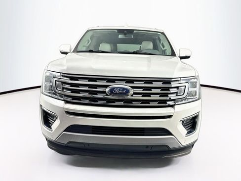 Used 2021 Ford Expedition Max Limited RWD image 2
