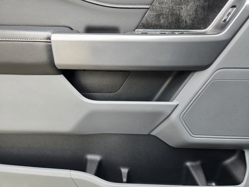 Certified 2021 Ford F150 XLT w/ Equipment Group 302A High image 17