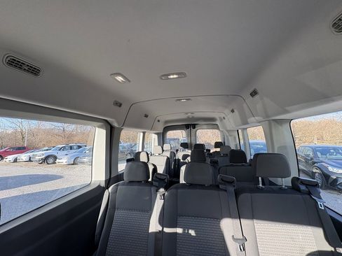 Used 2022 Ford Transit 350 XLT image 14
