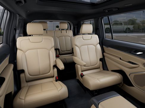 New 2026 Jeep Grand Cherokee L Limited w/ Limited Altitude Package AWD/4WD image 41