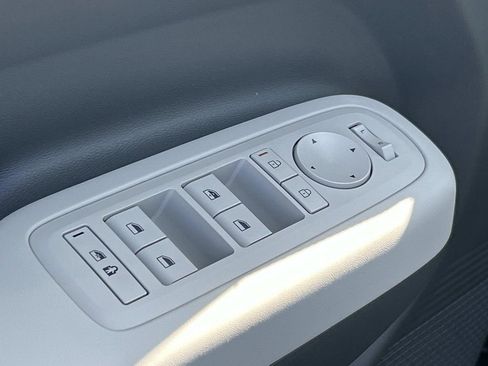 New 2026 Hyundai Santa Fe SE image 16