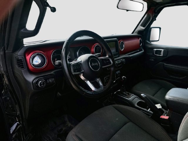 Used 2021 Jeep Gladiator Rubicon w/ Cold Weather Group AWD/4WD image 10