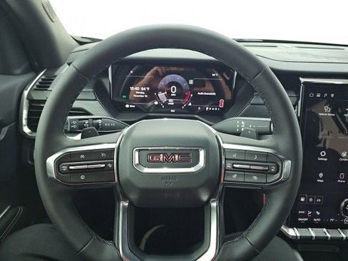 New 2026 GMC Acadia Elevation image 13