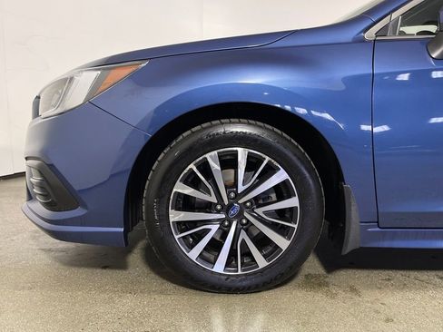 Used 2019 Subaru Legacy 2.5i Premium image 11
