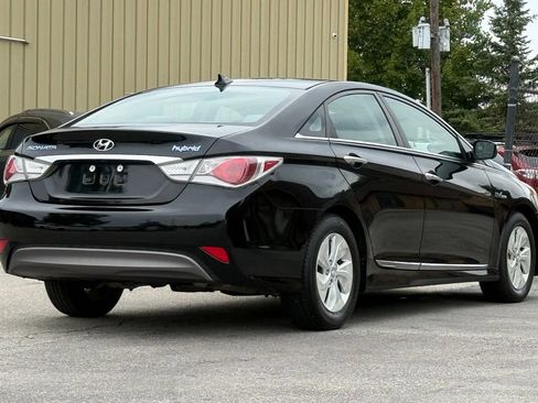 Used 2014 Hyundai Sonata Hybrid FWD image 5