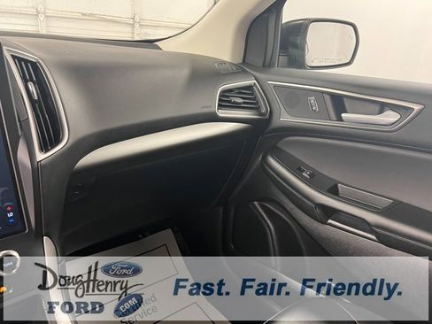 Used 2024 Ford Edge SEL image 41