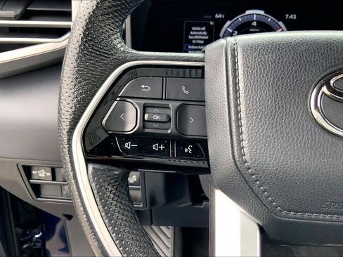 Used 2022 Toyota Tundra Platinum image 23