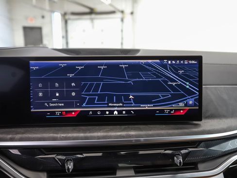 New 2026 BMW X5 xDrive50e w/ M Sport Package image 17