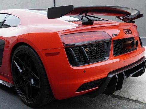 Used 2017 Audi R8 V10 plus image 37