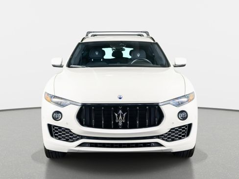 Used 2023 Maserati Levante GT AWD/4WD image 19