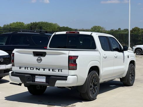 New 2026 Nissan Frontier SV w/ All-Weather Content Package RWD image 4