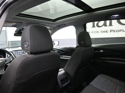 Used 2024 Chevrolet Equinox LT w/ LPO, Floor Liner Package image 24