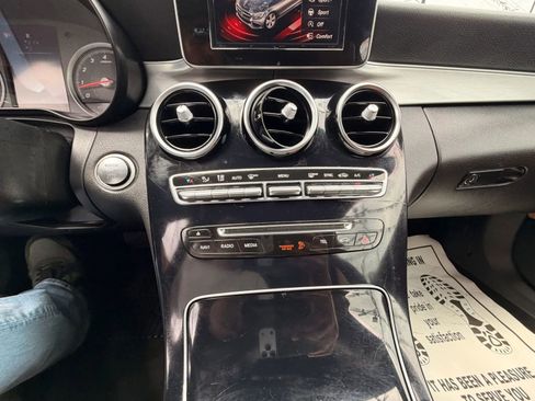 Used 2017 Mercedes-Benz C 300 4MATIC Coupe image 27