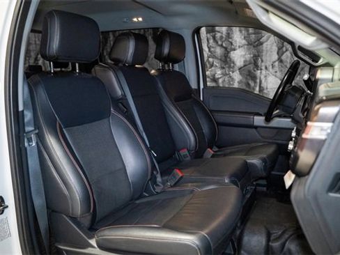 Used 2023 Ford F250 Lariat image 8