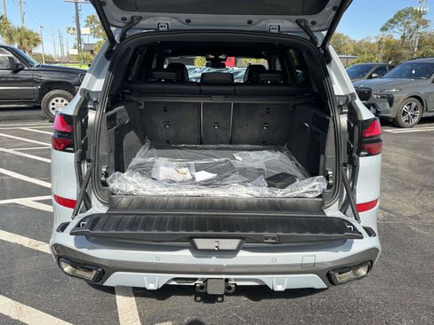 New 2026 BMW X5 sDrive40i w/ M Sport Package image 11