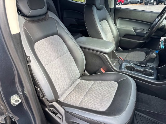 Used 2019 Chevrolet Colorado Z71 AWD/4WD image 14