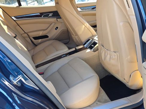 Used 2014 Porsche Panamera 4 image 20