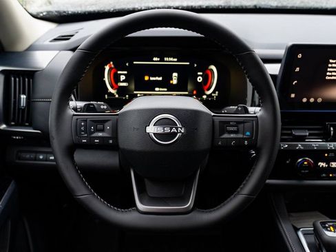 New 2026 Nissan Pathfinder SL AWD/4WD image 14