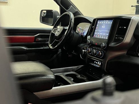 Used 2019 RAM 1500 Big Horn RWD image 18