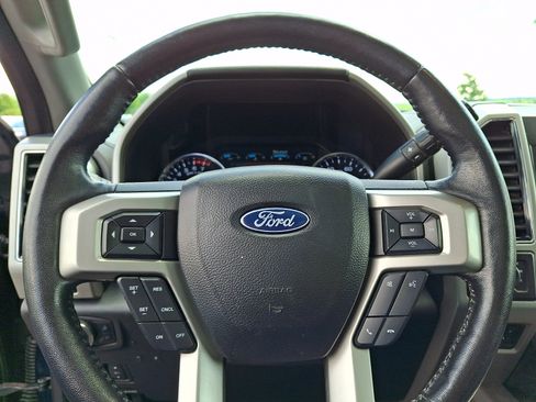 Used 2020 Ford F250 Lariat w/ Lariat Ultimate Package AWD/4WD image 20