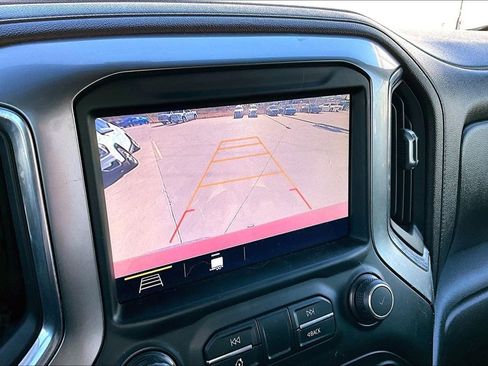 Used 2019 Chevrolet Silverado 1500 LT w/ Texas Edition image 29