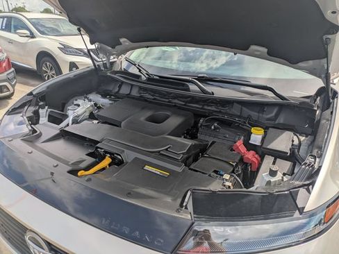 Used 2025 Nissan Murano SL AWD/4WD image 42