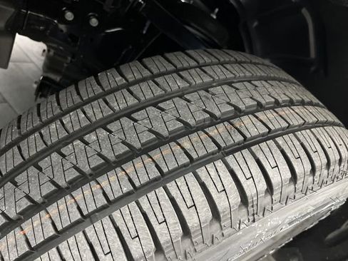 New 2026 RAM 1500 Big Horn w/ Night Edition image 41