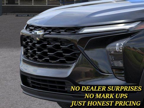 New 2026 Chevrolet Trax LT w/ Driver Confidence Package FWD image 13