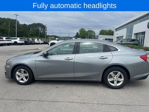 Used 2023 Chevrolet Malibu LT FWD image 9