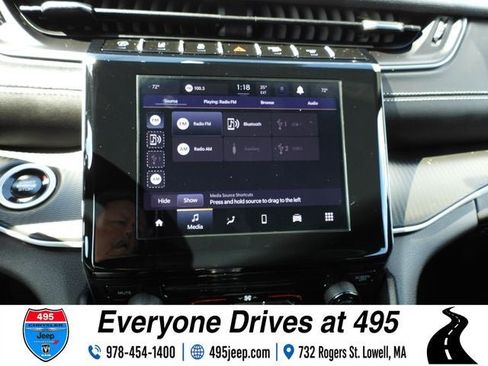 Used 2025 Jeep Grand Cherokee Laredo X AWD/4WD image 23